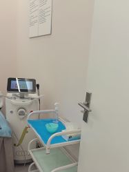 -至简医疗美容·医生集团