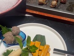 -红鼎豆捞·非遗鲍皇汤火锅(宝丰路店)