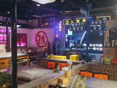 -马路牙子烧烤音乐酒馆(望京店)