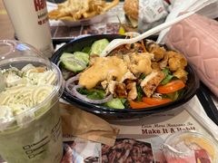 -The Habit Burger Grill 哈比特汉堡(世博店)