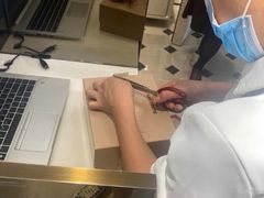 -BURBERRY(上海港汇恒隆广场店)