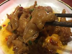 蒜香鸡脚-浩海火烧云傣家菜(京广店)