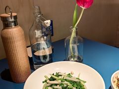 -一坐一忘云南菜(嘉里中心店)