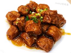 九转肥肠-九花山烤鸭店