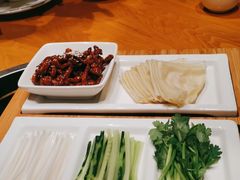 -娜仁图雅蒙古美食村(33小镇店)