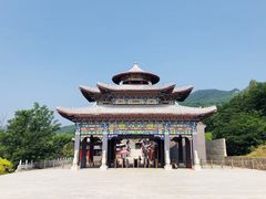 -九鼎铁刹山风景区