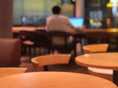 大堂-星巴克(深圳佳宁娜友谊广场店)