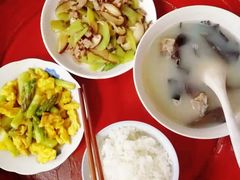 -爱的果实月嫂育婴师(世纪东方店)