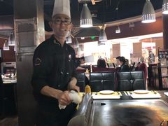 -利昂法式铁板主题餐厅(新奥购物中心店)