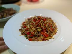 -铜锣湾·有麝自然香(重庆新天地店)