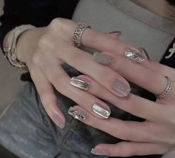 -赢韵美甲美睫瑞士净斑中心