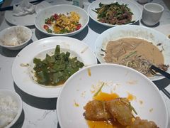 -关东小磨东北菜(漕河泾印象城店)