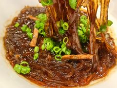 填鸭炒粉-和和小厨