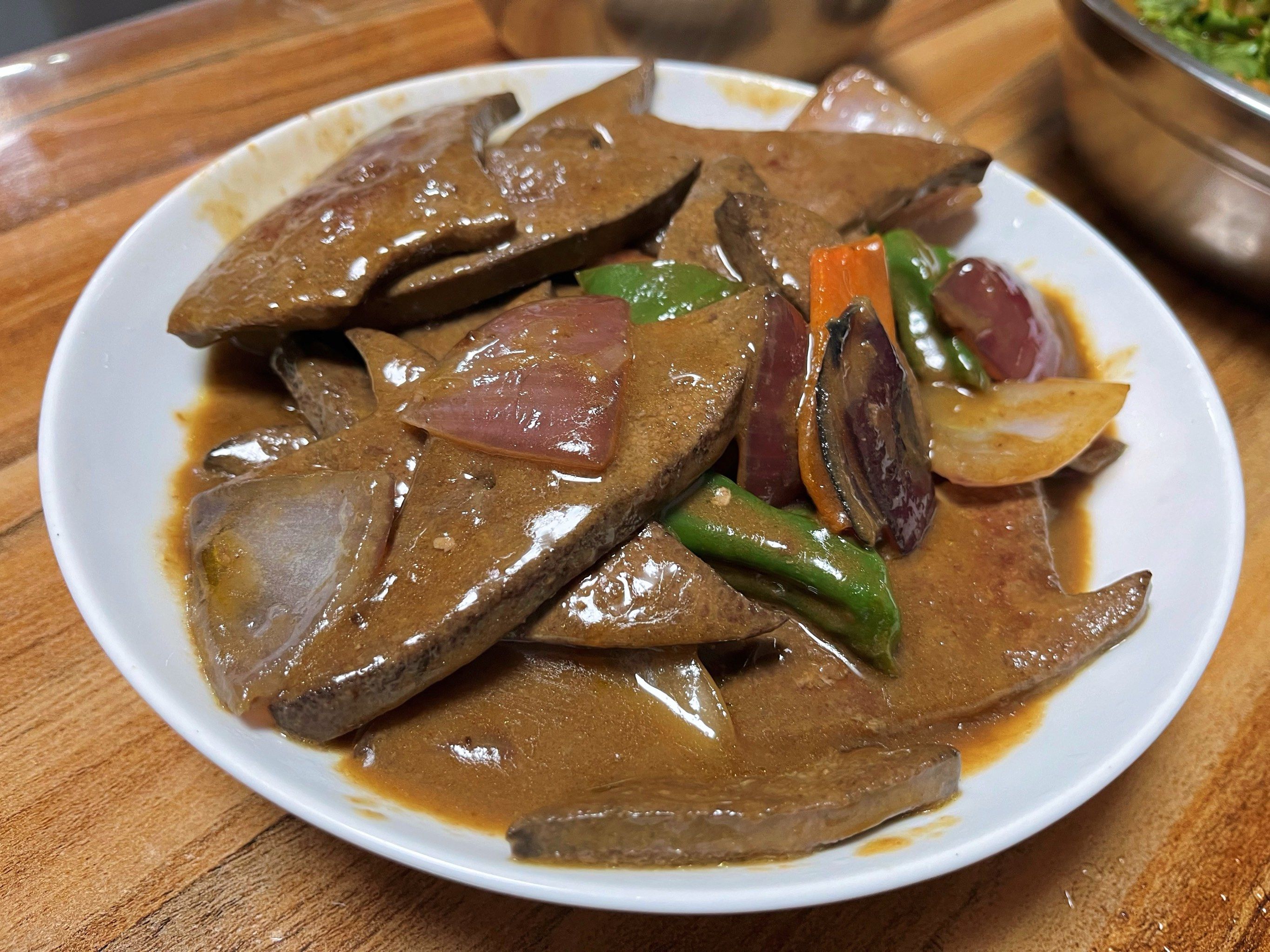 熘肝尖,其实做法很简单,
自己在家就能做,根本不用去饭店