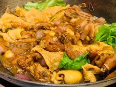 招牌胡须佬鸡煲-胡须佬鸡煲四季火锅店(石厦西村直营店)