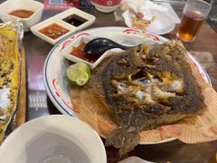 -辉记炭烧海鲜大排档·老字号(福田店)