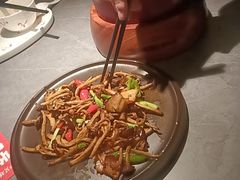 -吴越荣记苏州菜·松鼠桂鱼100%活鱼现做(斜塘老街店)