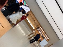 -Apple零售店(玄武湖店)