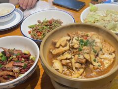 -吃香喝辣·地道衡东菜(南岳大庙店)