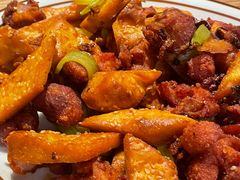 -纳鲁孜·新疆特色餐厅(上海悦荟广场店)