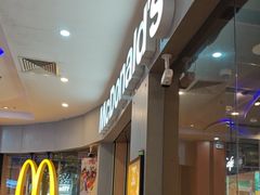 -麦当劳(中二横路店)