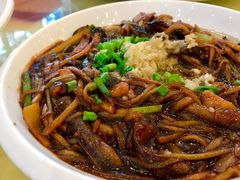 -侬佳蒸菜馆(听潮店)