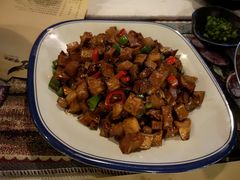 -刘姐啤酒鱼民族演艺餐厅(西街总店)