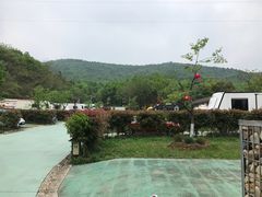 -汤山温泉房车营地 茶温泉