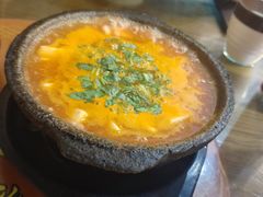 番茄豆腐锅-王明古法砂锅居(开化寺店)