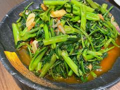 -马来西亚肉骨茶汤·招牌螃蟹·烧鸡·呷喱吧吧(海上世界店)