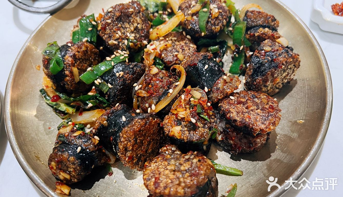 一家火爆的韩餐小店