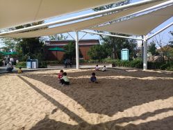 -季高兔窝窝亲子园(上海薰衣草公园店)