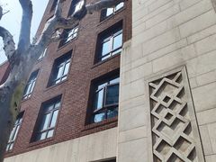 -上海市静安区图书馆(新闸路馆)