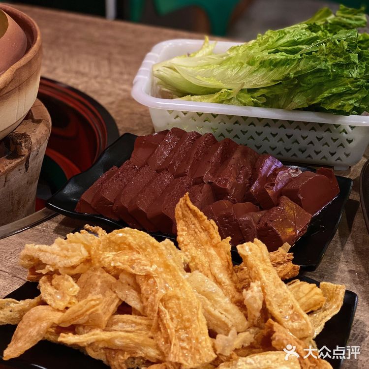 还在围炉煮茶吗❓换个方式试试炭炉羊肉吧～
