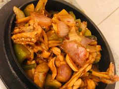玲珑牛蛙煲-玲珑餐厅(陕西南路店)