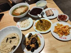 -朱鸿兴面馆(镇湖店)