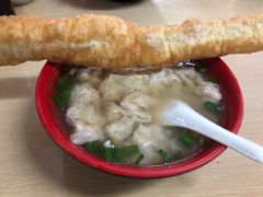 -张阿三馄饨店