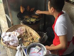 -半月镰胡姐脆皮萝卜饺子