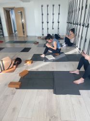 -OM瑜伽教练培训学院