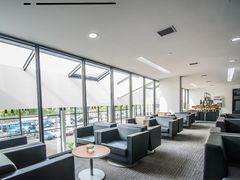 -上海宝信宝马4S店