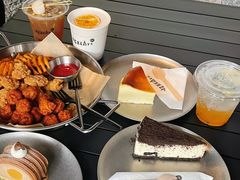 -J Create城市露营咖啡·简餐·宠物(上海动物园店)