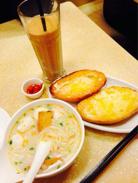 翠华餐厅(五角场店)-"下午茶加两元换奶茶这边味道做的一般奶.