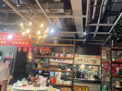 -琥珀老六龙虾(四里河店)