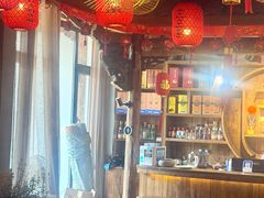 -头上红煨盐鸡·非遗院子餐厅