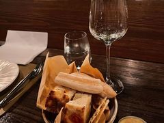 -斯普汇生蚝牛排馆(中骏世界城店)