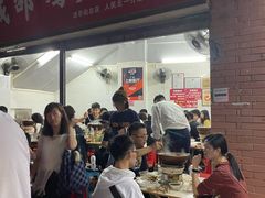 门面-威邵鸡煲(西华路总店)