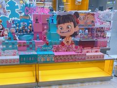 -泡泡玛特POPMART(蓝色港湾店)