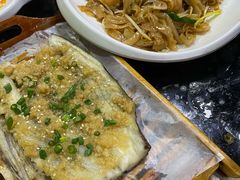 炒牛河-大富蚝乌东哥饭店·石锅鱼杂·柠檬鸭(革新路店)