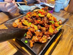 -滴水·湘逢(南汇大学城生活广场店)