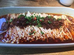 -蜜桃餐厅·伴山(湖滨商业街店)